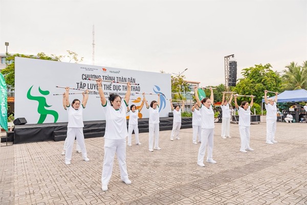 Hướng dẫn toàn cầu của Tổ chức Y tế thế giới về hoạt động thể chất: Bước ngoặt tăng cường sức khỏe và đẩy lùi lối sống ít vận động